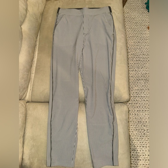 Athleta Brooklyn textured ankle pant city stripe coast gray. Size 6. - Picture 4 of 14